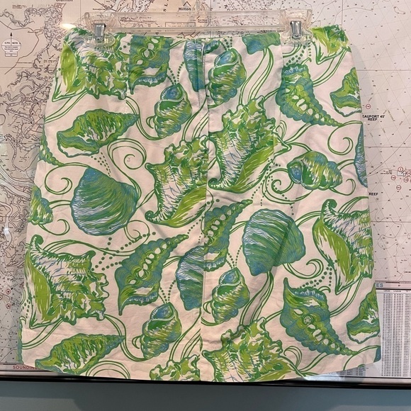 Lilly Pulitzer Skirt Ladies Size 2 Excellent Condition Super Cute and Fun - Picture 3 of 7